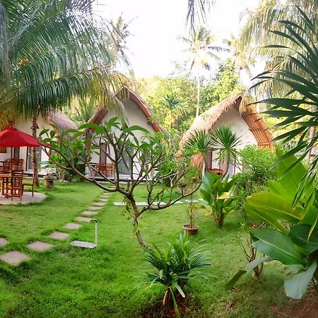 Ananta Bungalow Sakti Exterior foto